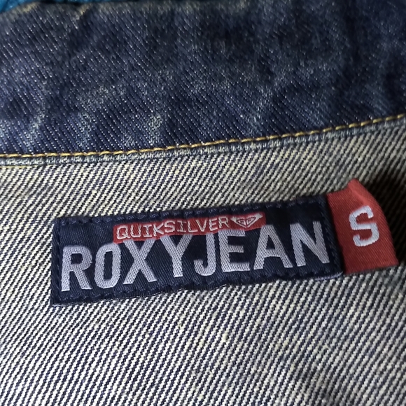 Quicksilver-Roxy Denim jacket in EUC - Picture 5 of 9
